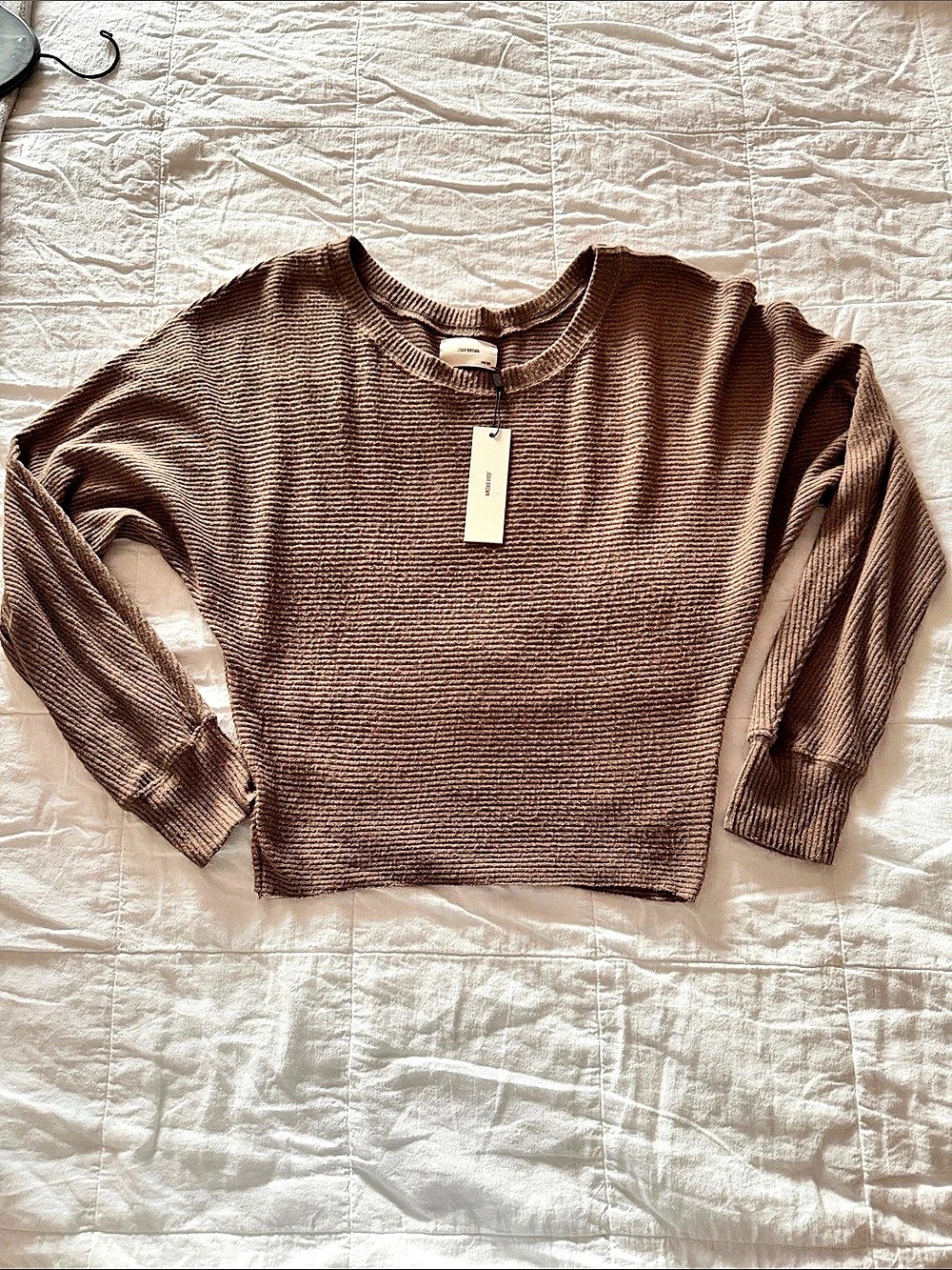 Joah Brown Ribbed Crew Neck Sweater in Brown NWT